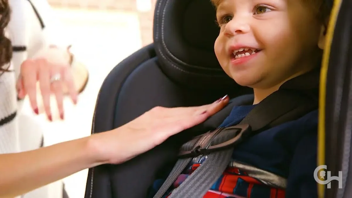 when can toddlers face forward in a car seat